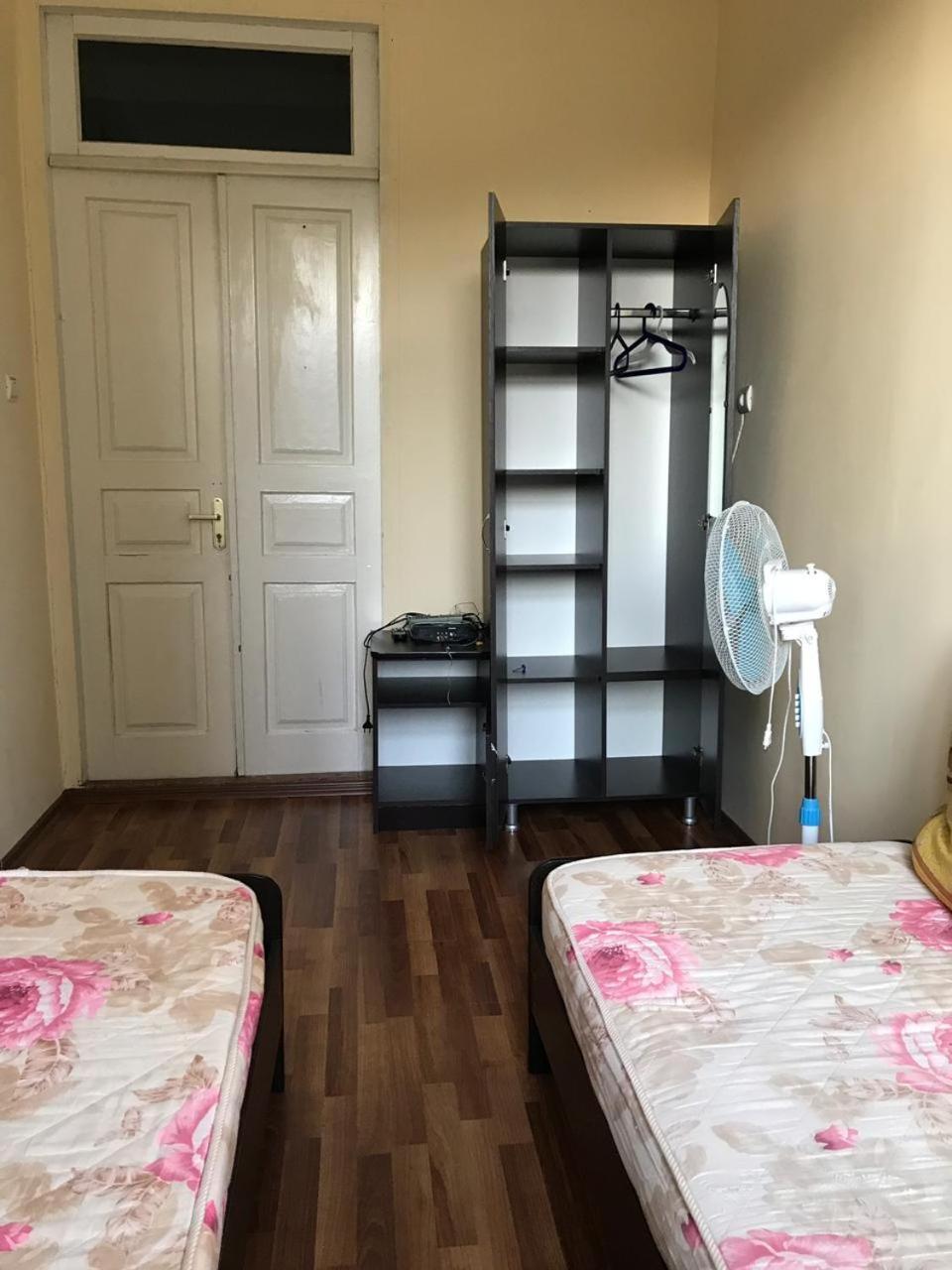 Гостевой Дом С Садом Hotel Gagra Eksteriør billede